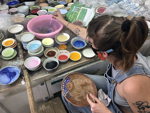 choosing color from countless dishes.jpg